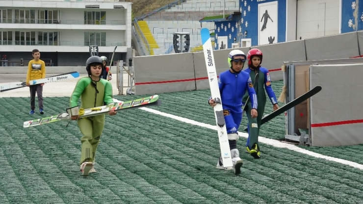 Gürcü Sporcuların Kamp İçin Tercihi Erzurum Oldu