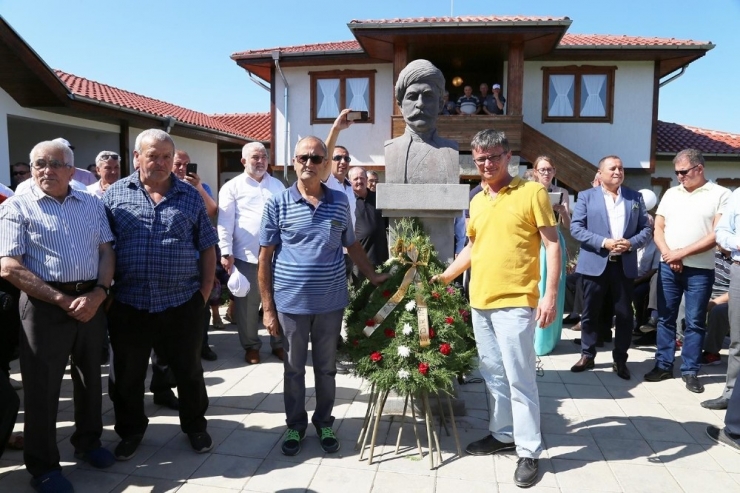 Koca Yusuf Yağlı Güreşleri’nde Başpehlivan Edirne’den