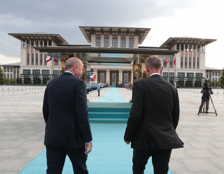 Cumhurbaşkanı Erdoğan, Çekya Başbakanı Babis’i Resmi Törenle Karşıladı
