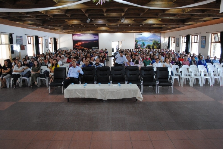 İlçe Milli Eğitimden Öğretmenlere “Moral -Motivasyon” Toplantısı