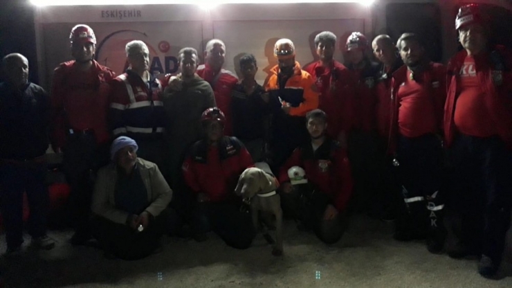 Kayıp Genç Tarlada Uyuyakalmış