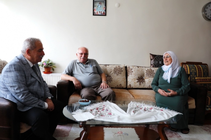 Başkan Demirtaş: “Allah Her Müslümana Hacca Gitmeyi Nasip Etsin”