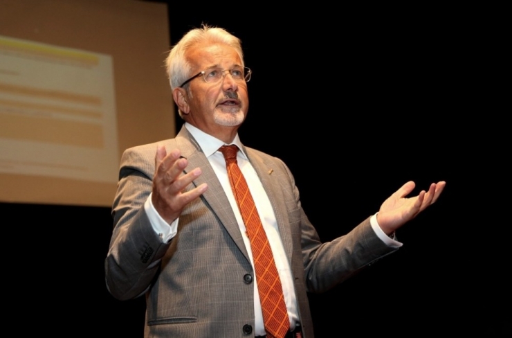 Nilüfer’de Öncelik Çocuklar Ve Yeşil Alanlara