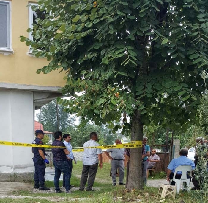 Yaşlı Adam Evinde Ölü Bulundu