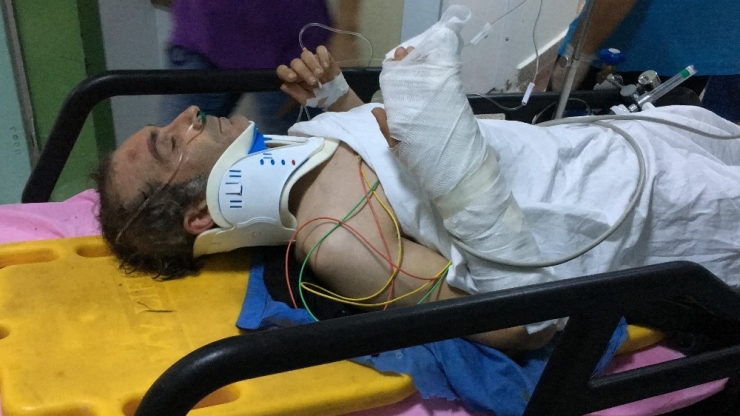 Hurda Toplamak İçin Çıktığı İnşaatın Çatısından Düşerek Ağır Yaralandı