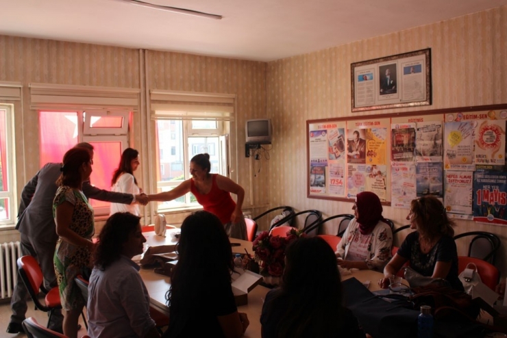 1. Sınıf Öğrencilerinin Şubeleri Kura İle Belirlendi