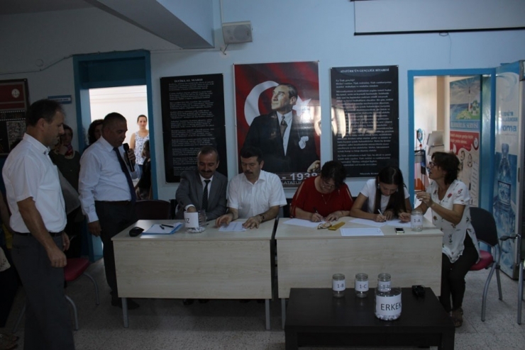 1. Sınıf Öğrencilerinin Şubeleri Kura İle Belirlendi