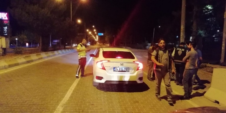 Gölbaşı İlçesinde Trafik Ve Asayiş Uygulamaları Devam Ediyor