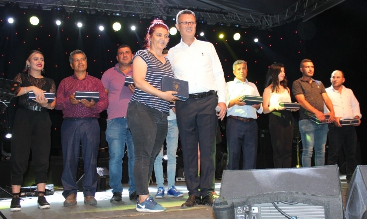 İngilizce Öğretmeni Kadın Tabuları Yıkmak İçin Yarıştı