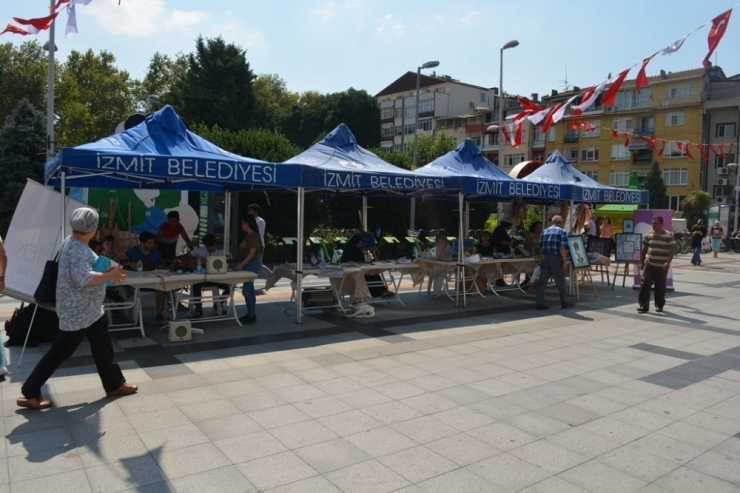 İzmek Tanıtım Günleri Başladı