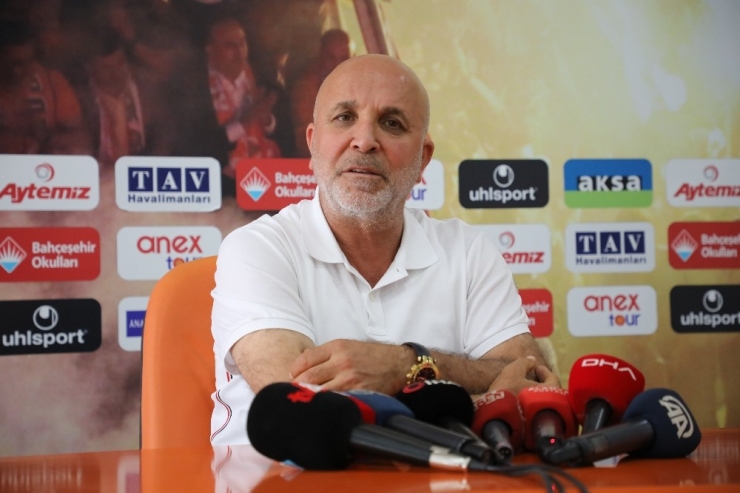 Hasan Çavuşoğlu: "Milli Araya Lider Girmemiz Bizim İçin Güzel Bir Duygu"