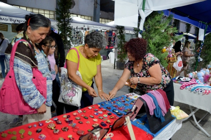 Pişmiş Toprak Sempozyumda Yerel Üreticilere Yoğun İlgi