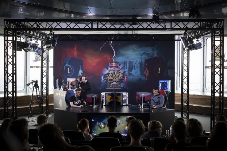 Red Bull Player One ‘Teke Tek’ League Of Legends Turnuvası Gamex’te