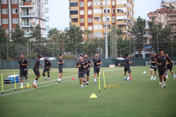 Erol Bulut: ”Fenerbahçe Maçından 3 Puanla Ayrılma Hedefimiz Var”