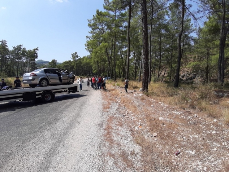 Yoldan Çıkan Araç Sürücüsü Hayatını Kaybetti