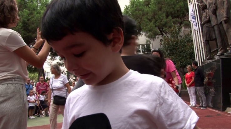 Minikler Uyum Haftasına Gözyaşları İle Başladı