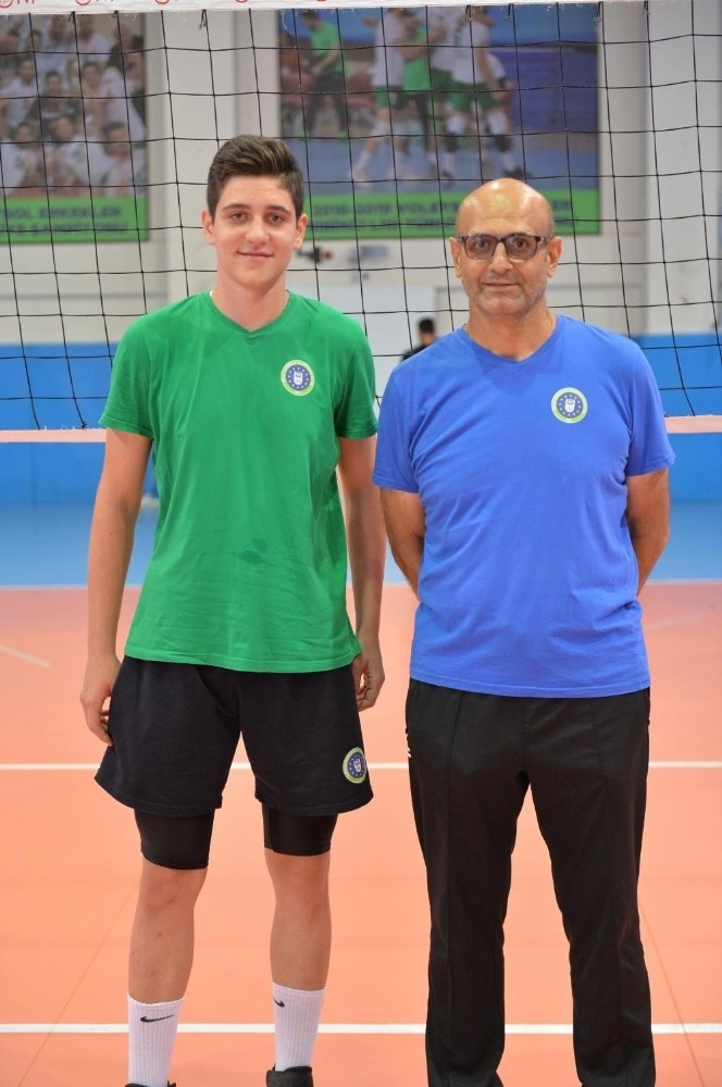 Efelere Genç Smaçör