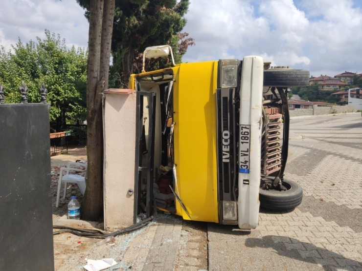 Çengelköy’de Faciadan Dönüldü