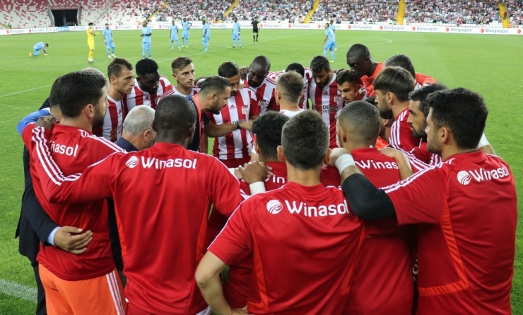 Sivasspor İle Adana Demirspor Hazırlık Maçı Yapacak
