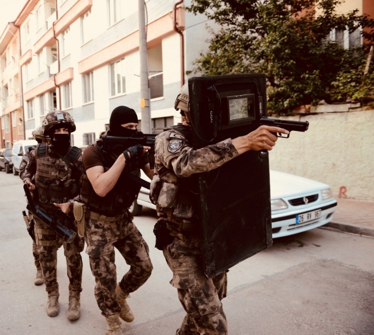 Eskişehir Narkotik Polisinden Dev Bir Operasyon Daha