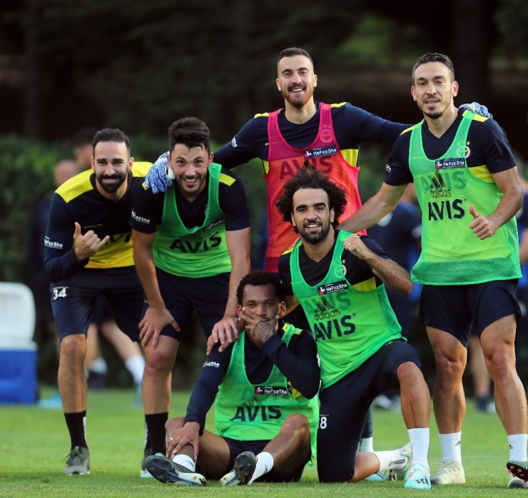 Fenerbahçe, Alanyaspor Maçı Hazırlıklarını Sürdürüyor