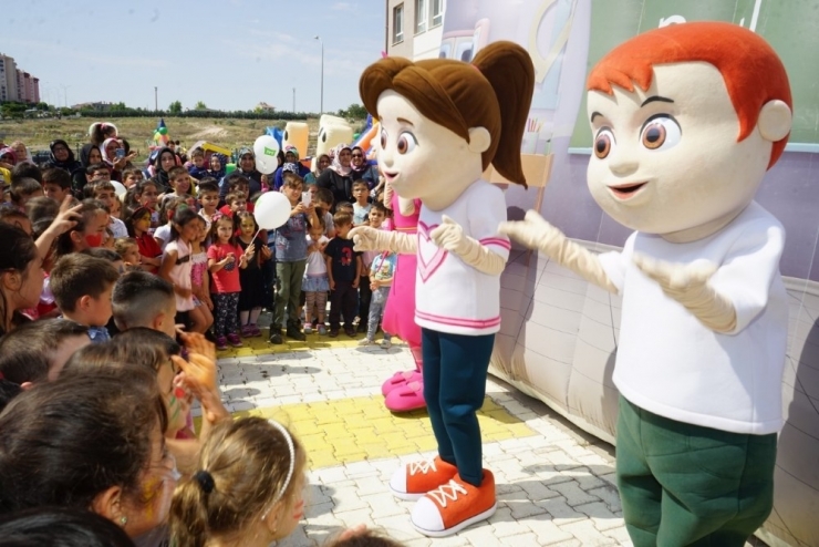 Nevşehir’de Çocuklar Yeni Eğitim Öğretim Yılına Pırıl’la Başladı