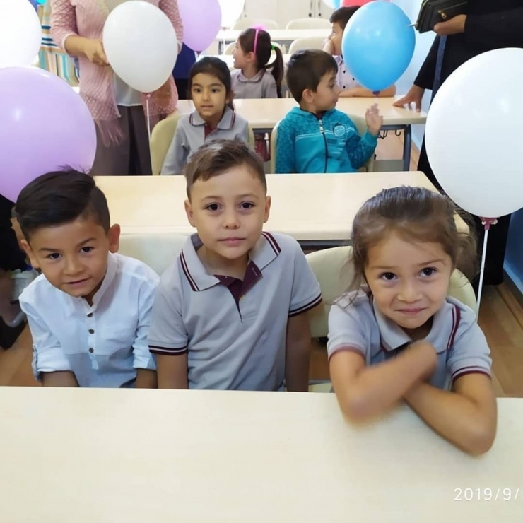 Bozüyük’te "Okullarda Uyum Haftası Projesi" Kapsamında Minik Öğrenciler Okulla Tanıştı