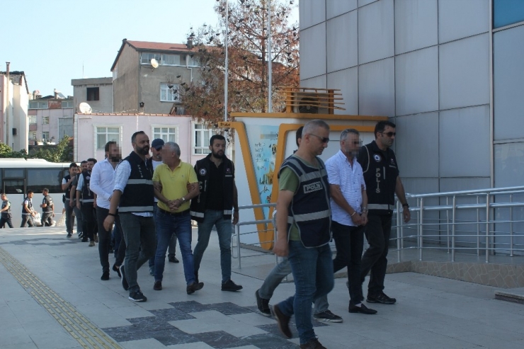 Gözaltına Alınan 20 Şüpheli Adliyeye Sevk Edildi