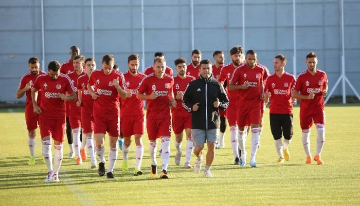 Çalımbay: “Final Niteliğinde Maçlarımız Var”