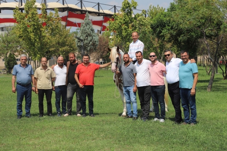 Tarihi Rahvan At Yarışları Pazar Günü Gerçekleşecek