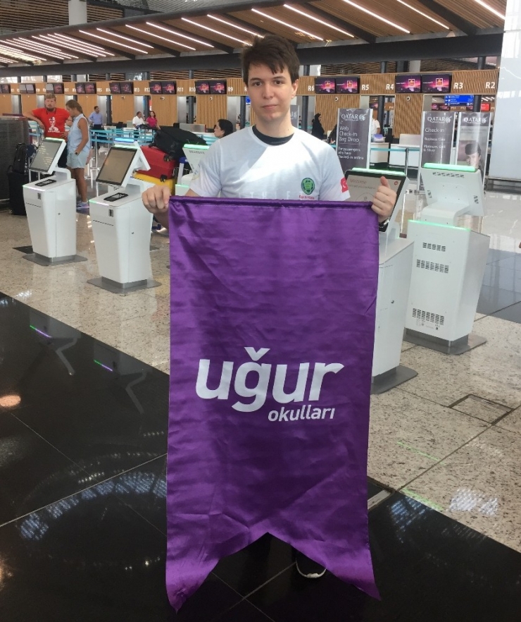 Uğurlu Okulları Öğrencisi Ege Beytekin, Güney Kore’den 2 Ödül İle Döndü