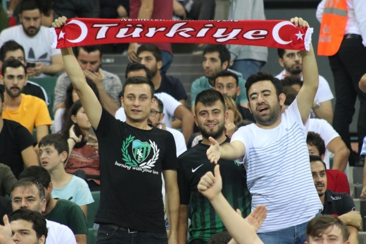 Uefa 21 Yaş Altı Avrupa Şampiyonası: Türkiye: 1 - İngiltere: 1 (İlk Yarı)