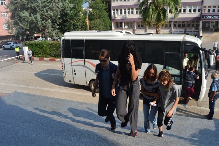 Hasarlı Araç Dolandırıcılığı Zanlıları Adliyede