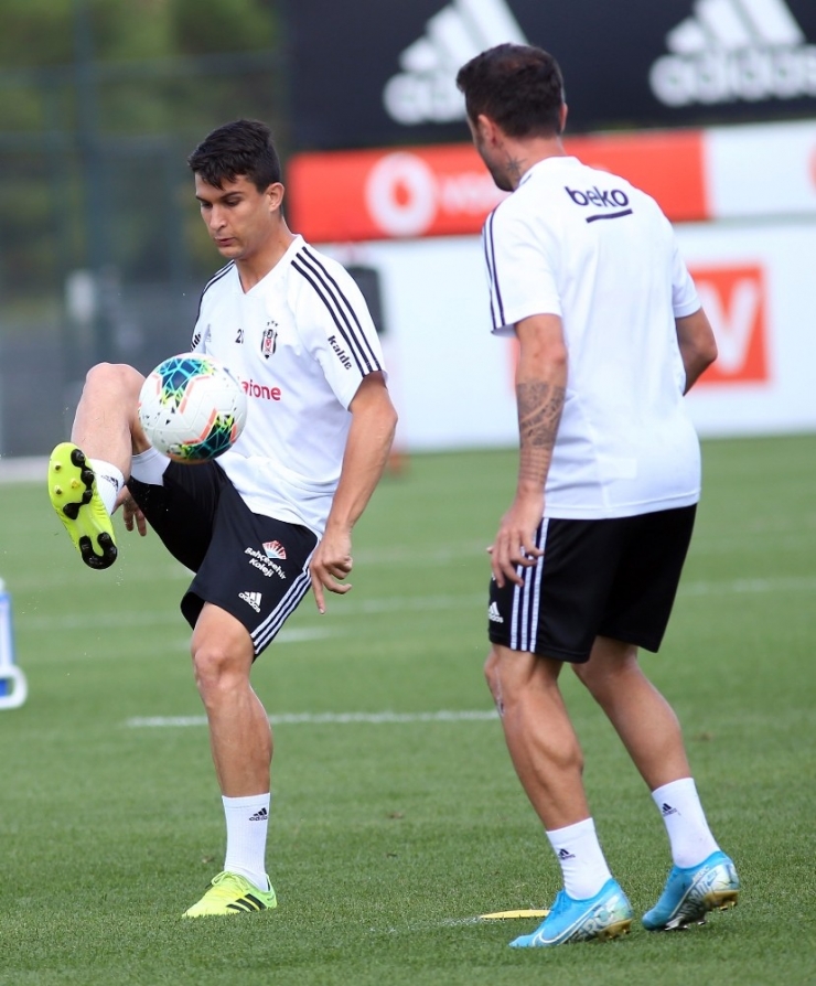 Beşiktaş, Eksik Çalıştı