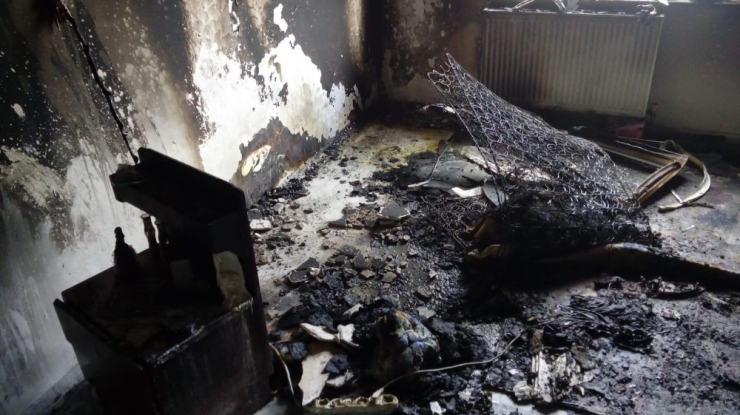 Apartmanda Çıkan Yangın Korkuttu