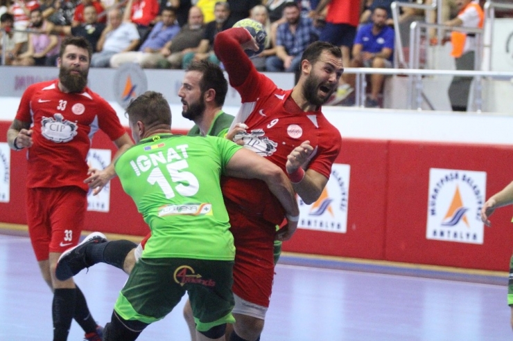 Fatih Işık: "Biz Zoru Severiz"