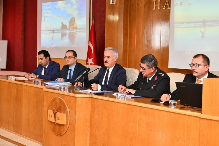 Vali Seymenoğlu’ndan Okul Kantini Ve Öğrenci Servisi Denetiminin Arttırılması Talimatı