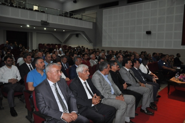 Kars’ta 2019-2020 Eğitim-öğretim Yılı Değerlendirme Toplantısı Yapıldı