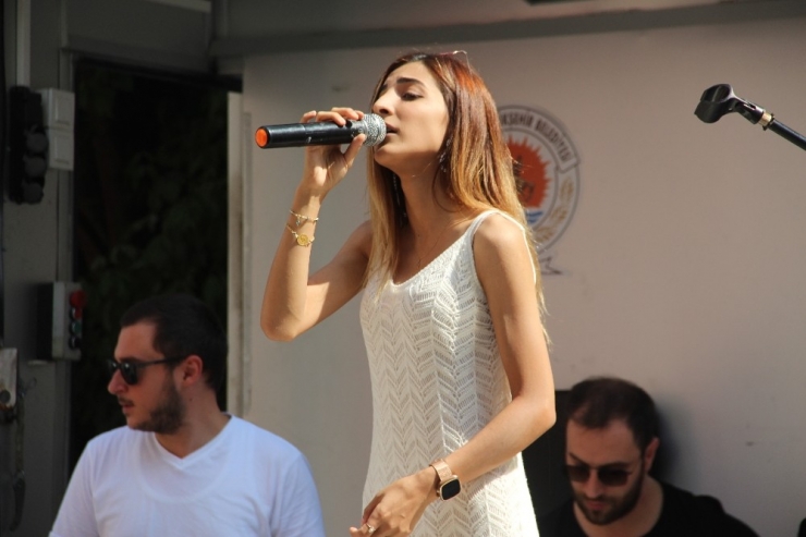 İlkadım Halk Eğitim Müdürü Yalçınkaya: "2023 Vizyonuna Uygun Mesleki Çalışmalar İcra Ediliyor"