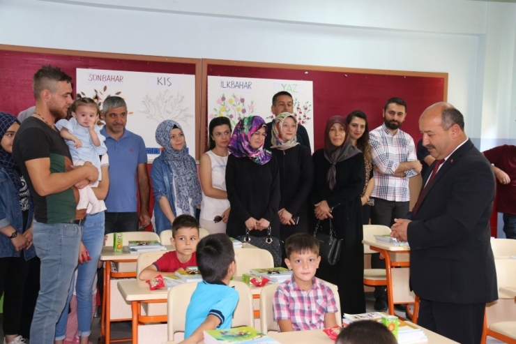 Müdür Başyiğit’ten ‘Okula Uyum’ Programına Katılan Minik Öğrencilere Ziyaret