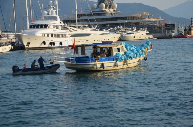 Hırsızlar Sonunda Çöp De Çaldı