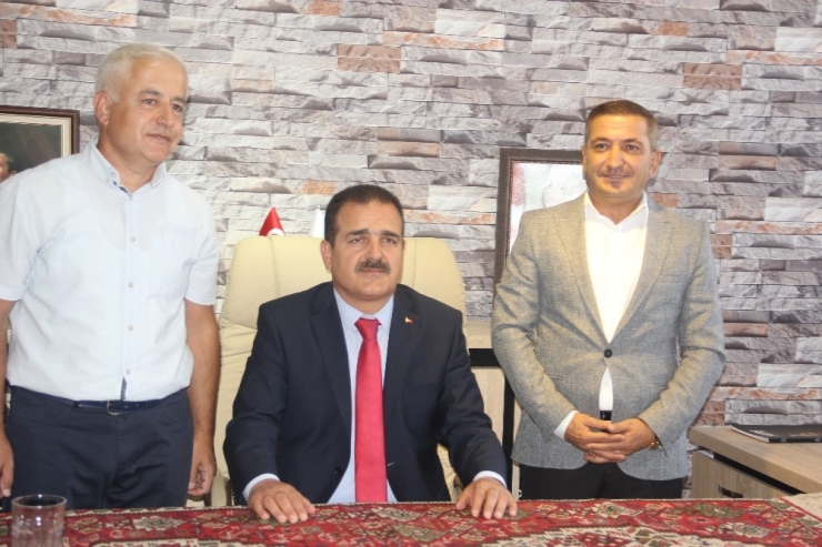 Vali Akbıyık, Hakkari’de İkinci İşyeri Açılışı Yaptı