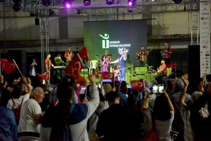 Toprak Sempozyumunda Bando Midas Konseri