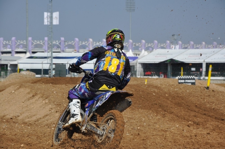 Dünya Motokros Şampiyonası Sıralama Turları İle Başladı