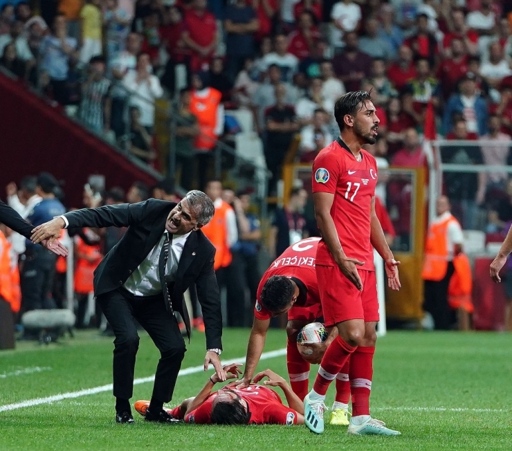 Yusuf Yazıcı’nın Kaşı Açıldı