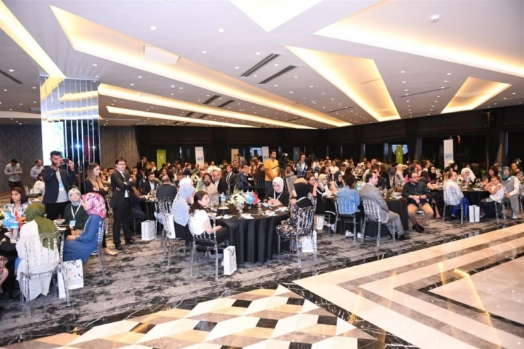 Balıkesir ‘Gençlik Zirvesine Ev Sahipliği Yaptı