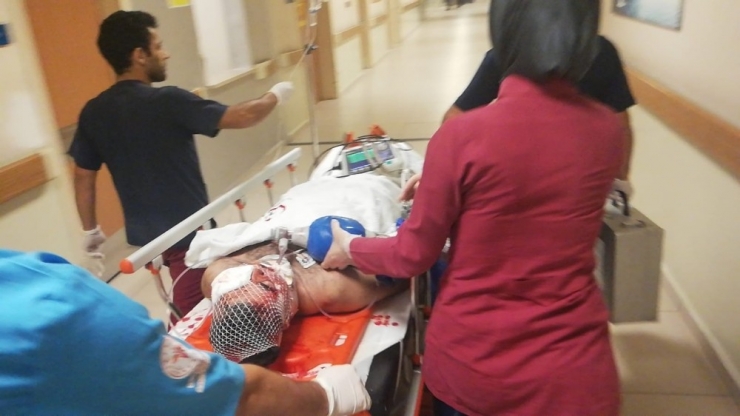 Otomobil İle Şarjlı Bisiklet Çarpıştı: 1 Yaralı