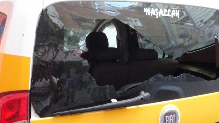 Diyarbakır’da 3 Kişi Kan Davalısının Evine Kurşun Yağdırdı