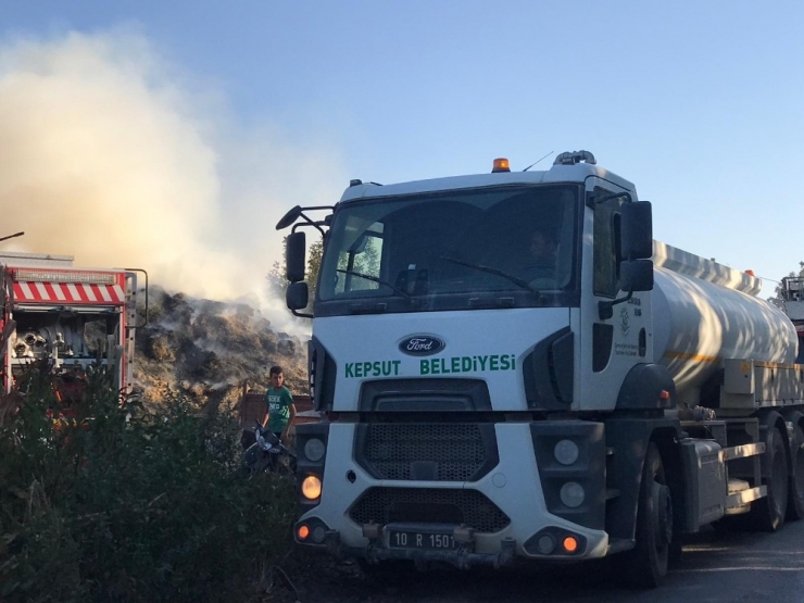 Kepsut’ta 1000 Balya Saman Yandı