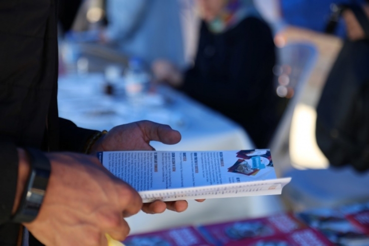 Ko-mek, Gebze’de Branşlarını Tanıttı